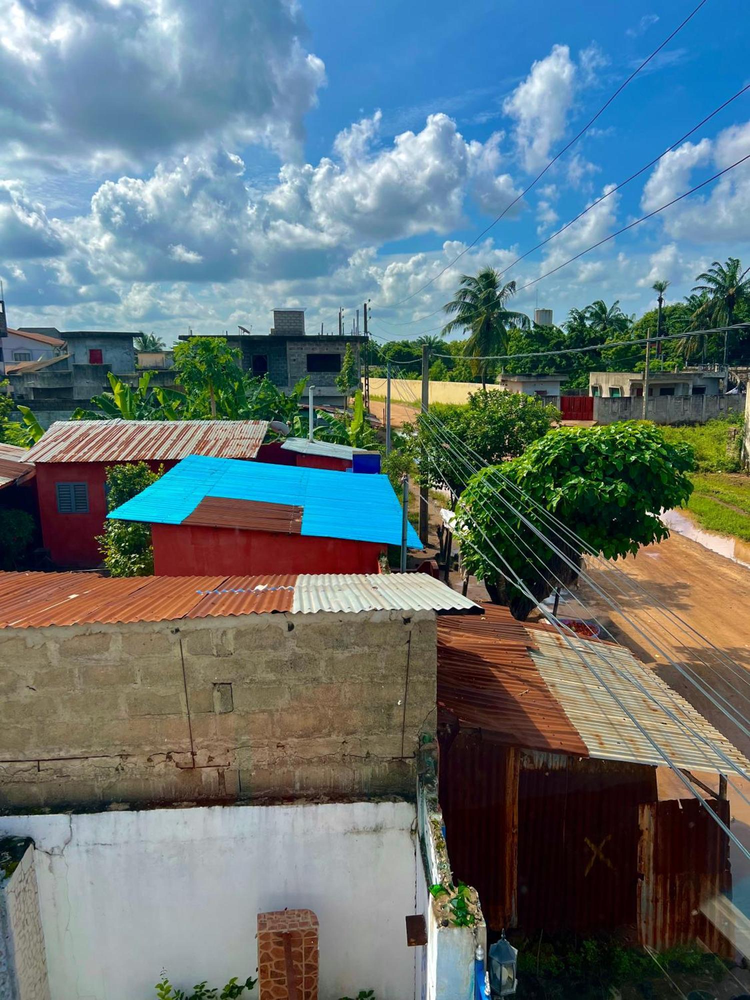 Bel Appartement Avec Petit Balcon Sympa Porto-Novo Exterior photo